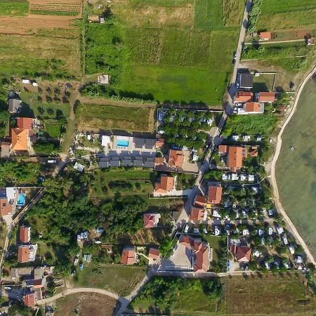 Medanic Mobile Homes Kompleks wypoczynkowy Privlaka (Zadar)